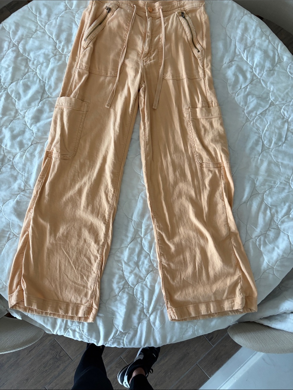 American Eagle Outfitters Peach Stretch Pants